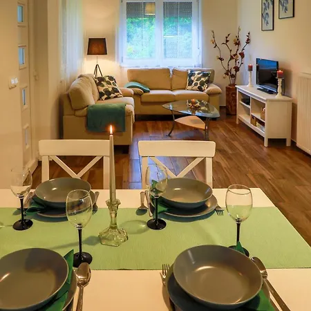 Villa Bardio Balatonmariafurdo